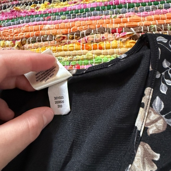 y2k Old Navy Floral Drawstring Top – Black Beige Rose Print, Size M - Picture 3 of 3